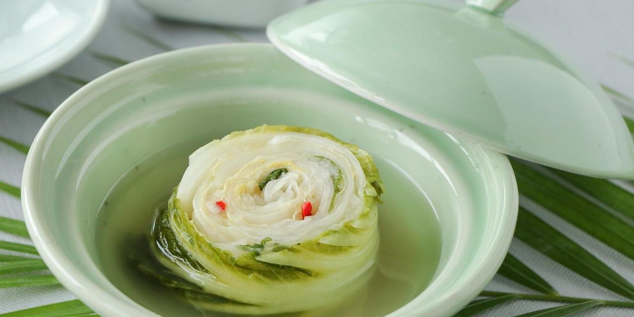 Alimenti prebiotici e probiotici: la combo perfetta per la flora intestinale.