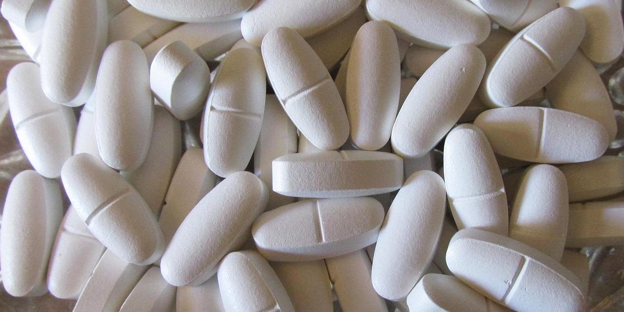 Prevenire l’osteoporosi: l’importanza cruciale della vitamina K2.