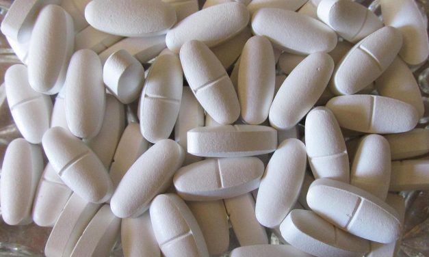 Prevenire l’osteoporosi: l’importanza cruciale della vitamina K2.