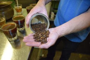 Coppettazione (Cupping): cosa fa davvero al nostro corpo questa tecnica.